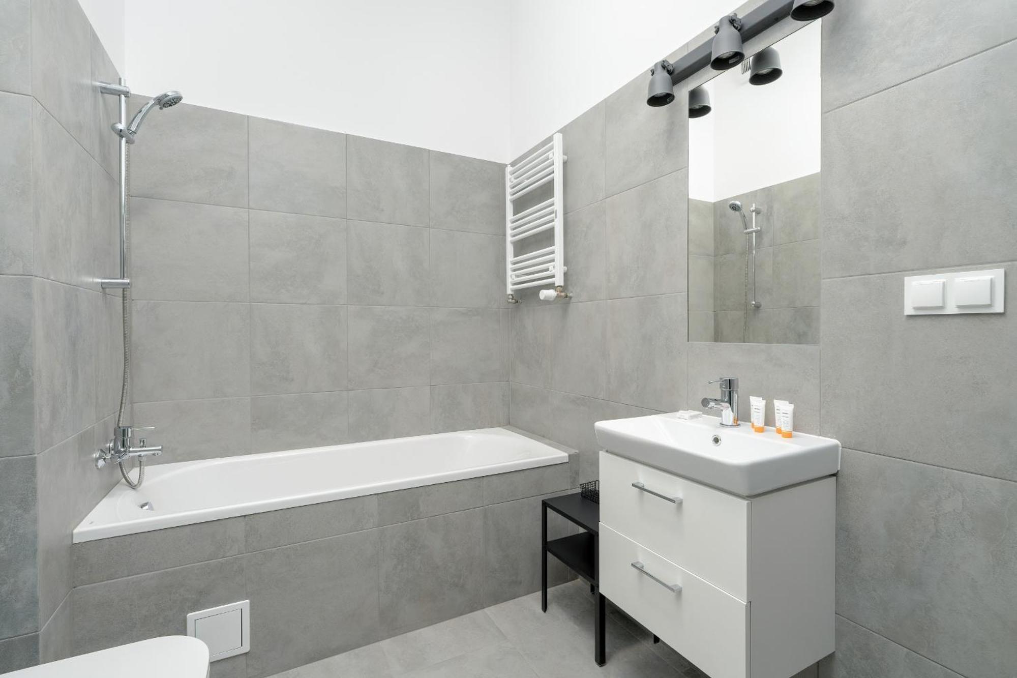 Cozy Studio With Balcony And Free Garage By Noclegi Renters Poznan Exterior photo